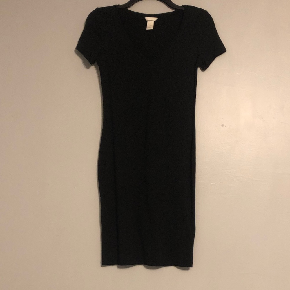Black v-neck dress